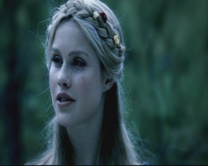 VampireDiariesWorld-dot-org-S3-TheOriginalVampireTheBeginning1022.jpg