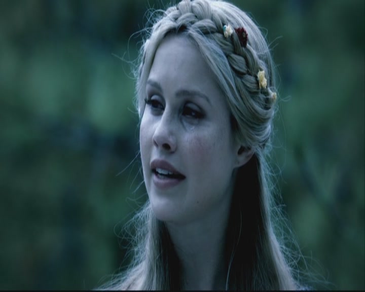 VampireDiariesWorld-dot-org-S3-TheOriginalVampireTheBeginning1025.jpg