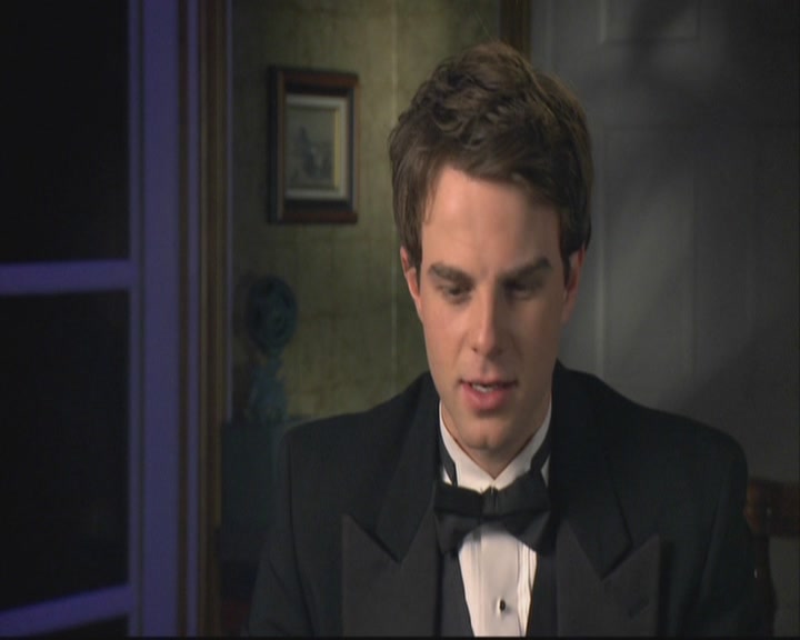 VampireDiariesWorld-dot-org-S3-TheOriginalVampireTheBeginning1034.jpg