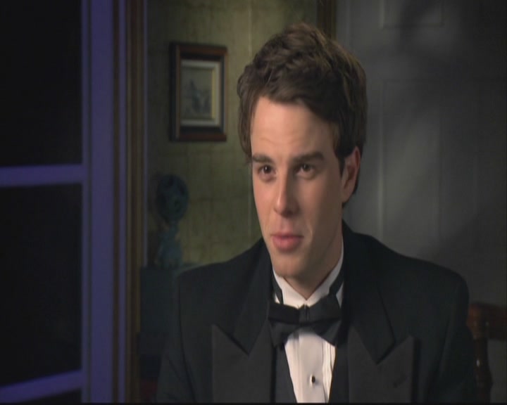 VampireDiariesWorld-dot-org-S3-TheOriginalVampireTheBeginning1035.jpg