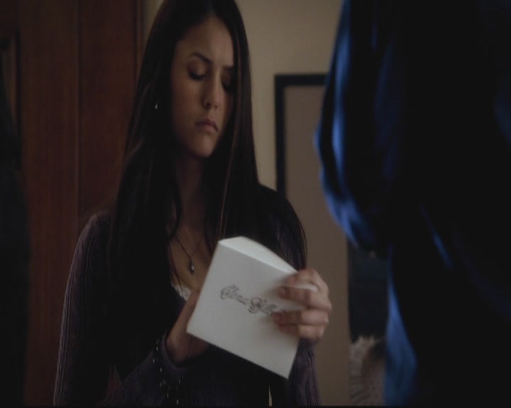 VampireDiariesWorld-dot-org-S3-TheOriginalVampireTheBeginning1053.jpg