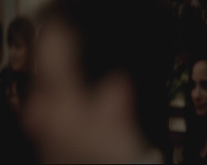 VampireDiariesWorld-dot-org-S3-TheOriginalVampireTheBeginning1064.jpg