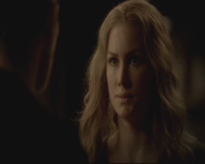 VampireDiariesWorld-dot-org-S3-TheOriginalVampireTheBeginning1120.jpg