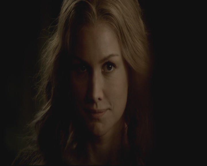 VampireDiariesWorld-dot-org-S3-TheOriginalVampireTheBeginning1137.jpg
