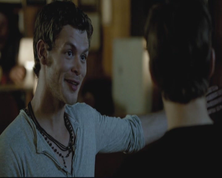 VampireDiariesWorld-dot-org-S3-TheOriginalVampireTheBeginning1160.jpg