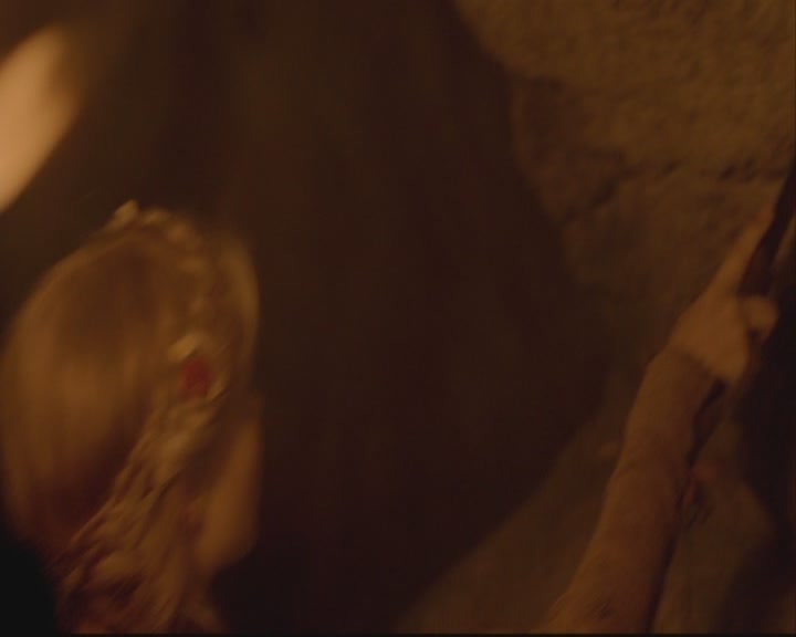 VampireDiariesWorld-dot-org-S3-TheOriginalVampireTheBeginning1183.jpg