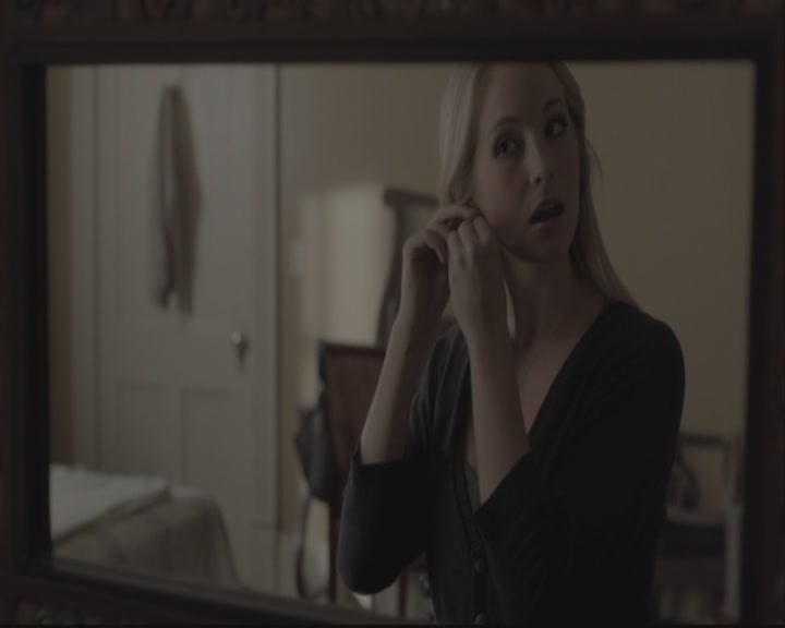 VampireDiariesWorld-dot-org-DeletedScenes-3x11OurTown0001.jpg