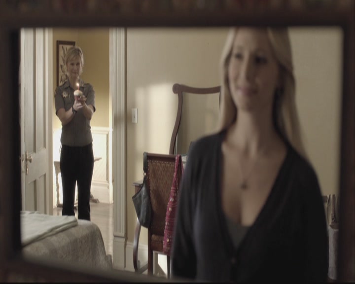 VampireDiariesWorld-dot-org-DeletedScenes-3x11OurTown0010.jpg