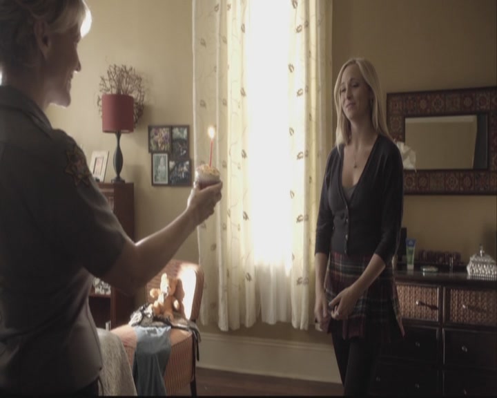VampireDiariesWorld-dot-org-DeletedScenes-3x11OurTown0016.jpg