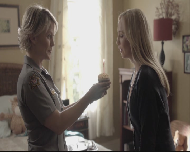 VampireDiariesWorld-dot-org-DeletedScenes-3x11OurTown0020.jpg