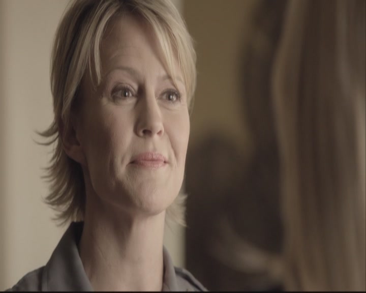 VampireDiariesWorld-dot-org-DeletedScenes-3x11OurTown0051.jpg