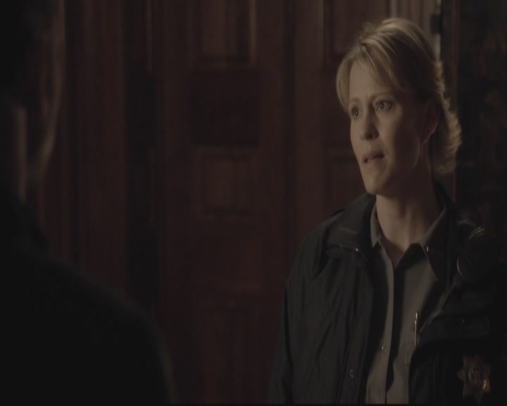 VampireDiariesWorld-dot-org-DeletedScenes-3x11OurTown0072.jpg