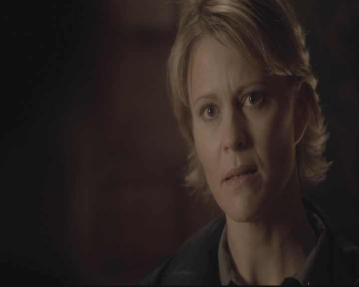 VampireDiariesWorld-dot-org-DeletedScenes-3x11OurTown0082.jpg