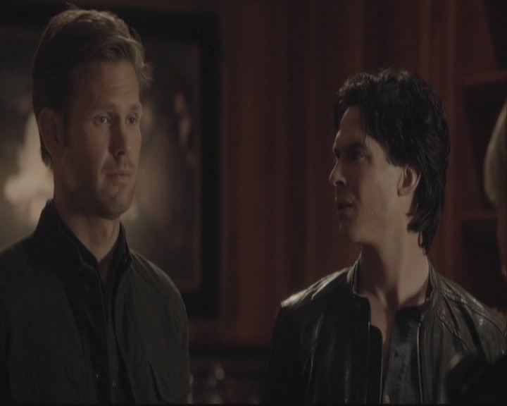 VampireDiariesWorld-dot-org-DeletedScenes-3x11OurTown0085.jpg