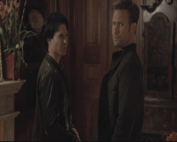 VampireDiariesWorld-dot-org-DeletedScenes-3x11OurTown0091.jpg