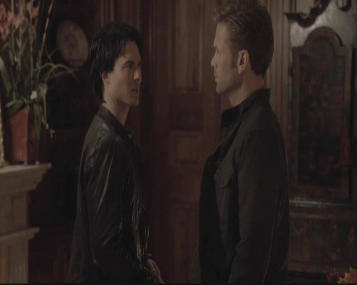 VampireDiariesWorld-dot-org-DeletedScenes-3x11OurTown0092.jpg