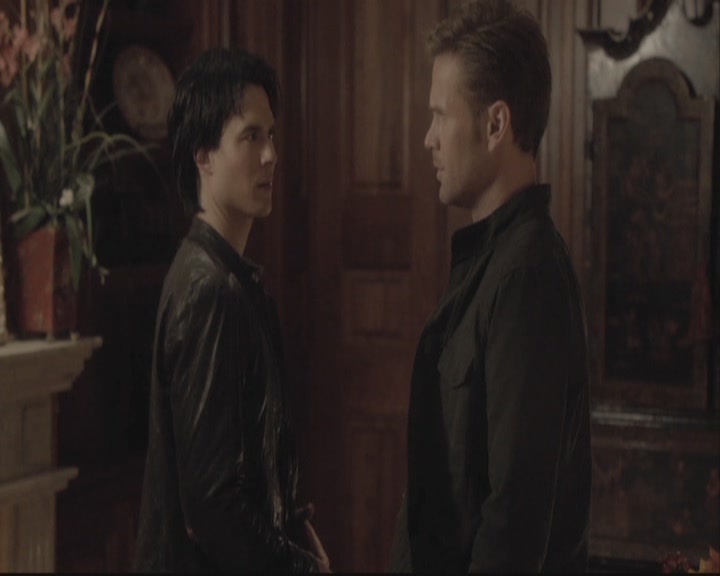 VampireDiariesWorld-dot-org-DeletedScenes-3x11OurTown0093.jpg