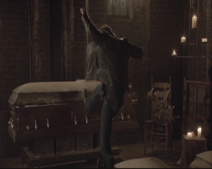VampireDiariesWorld-dot-org-DeletedScenes-3x11OurTown0124.jpg