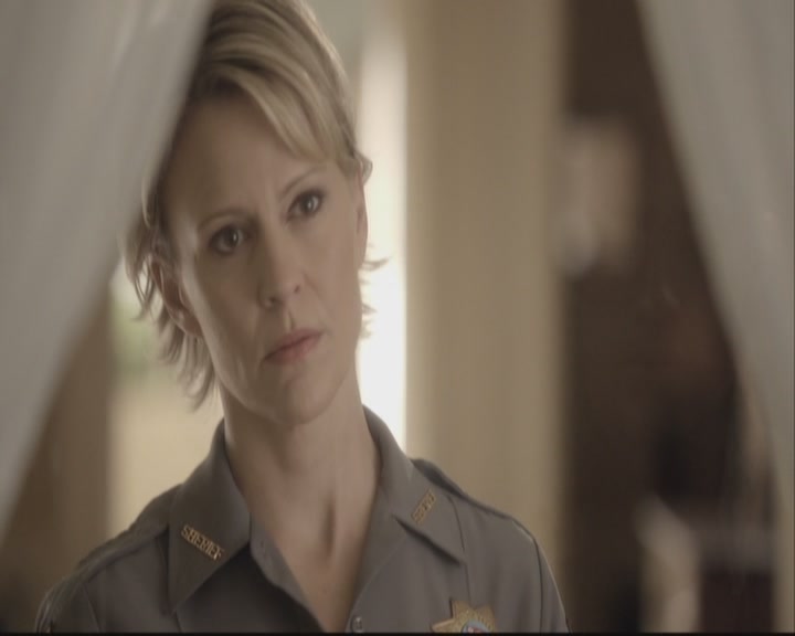 VampireDiariesWorld-dot-org-DeletedScenes-3x11OurTown0136.jpg
