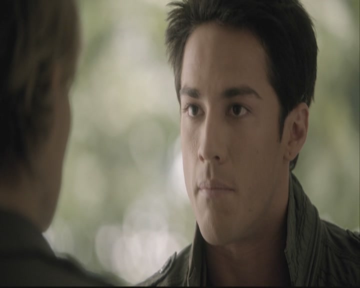 VampireDiariesWorld-dot-org-DeletedScenes-3x11OurTown0153.jpg