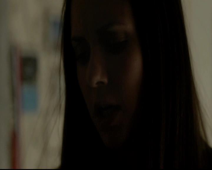 VampireDiariesWorld-dot-org_4x01GrowingPains0233.jpg