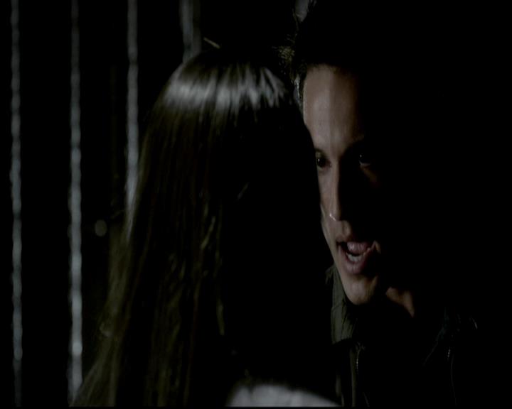 VampireDiariesWorld-dot-org_4x01GrowingPains0269.jpg