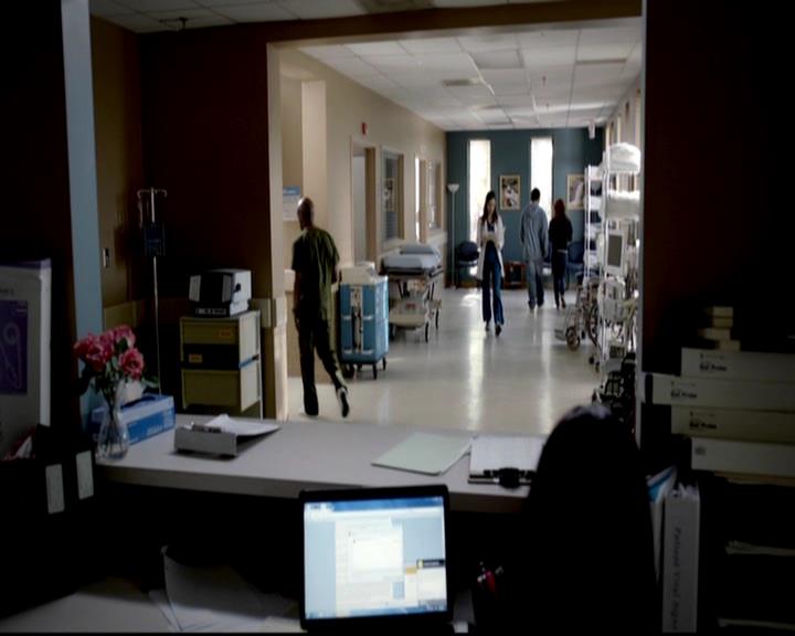 VampireDiariesWorld-dot-org_4x01GrowingPains0291.jpg