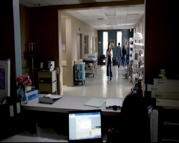 VampireDiariesWorld-dot-org_4x01GrowingPains0292.jpg