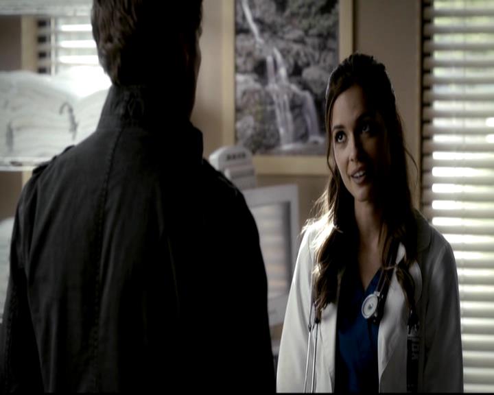 VampireDiariesWorld-dot-org_4x01GrowingPains0299.jpg