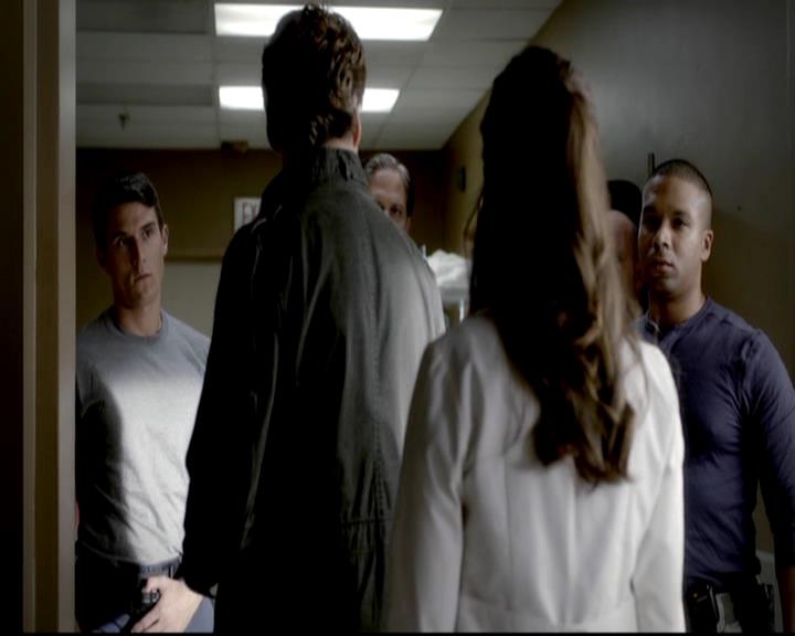 VampireDiariesWorld-dot-org_4x01GrowingPains0303.jpg