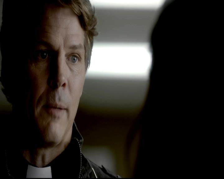 VampireDiariesWorld-dot-org_4x01GrowingPains0313.jpg
