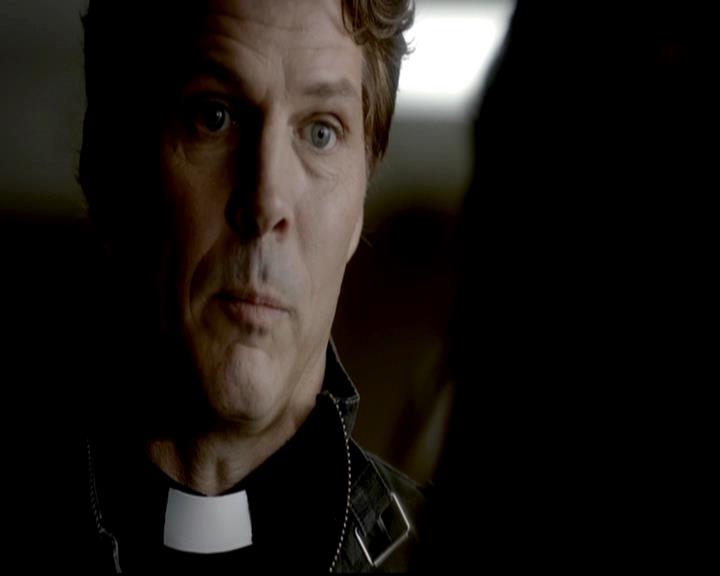 VampireDiariesWorld-dot-org_4x01GrowingPains0318.jpg