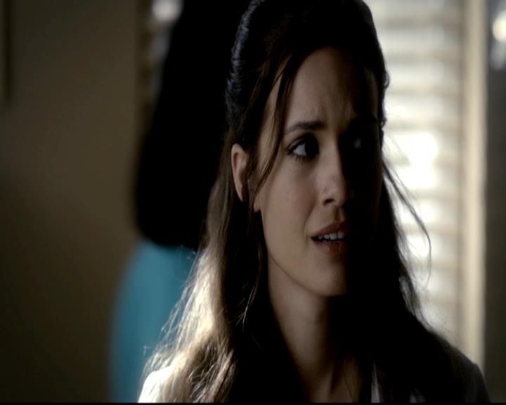 VampireDiariesWorld-dot-org_4x01GrowingPains0323.jpg