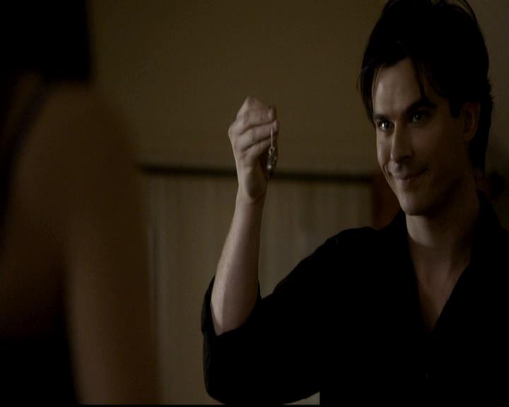 VampireDiariesWorld-dot-org_4x01GrowingPains0556.jpg