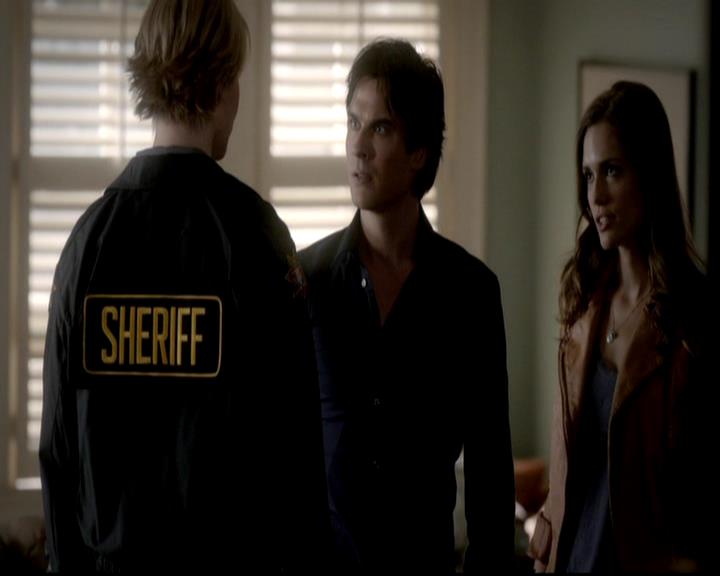 VampireDiariesWorld-dot-org_4x01GrowingPains0838.jpg
