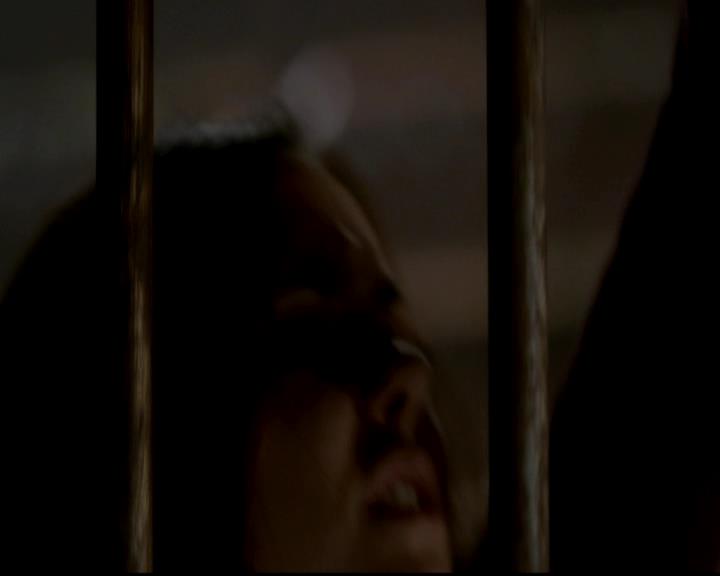 VampireDiariesWorld-dot-org_4x01GrowingPains1180.jpg