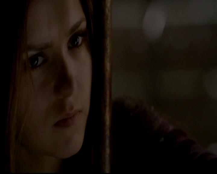 VampireDiariesWorld-dot-org_4x01GrowingPains1197.jpg