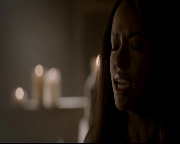 VampireDiariesWorld-dot-org_4x01GrowingPains1227.jpg