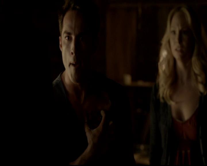 VampireDiariesWorld-dot-org_4x01GrowingPains1470.jpg