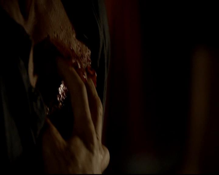 VampireDiariesWorld-dot-org_4x01GrowingPains1474.jpg
