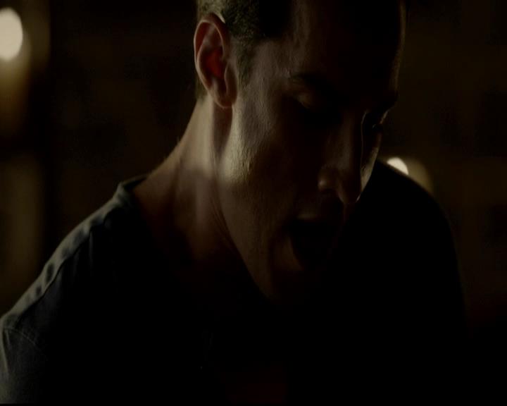 VampireDiariesWorld-dot-org_4x01GrowingPains1480.jpg