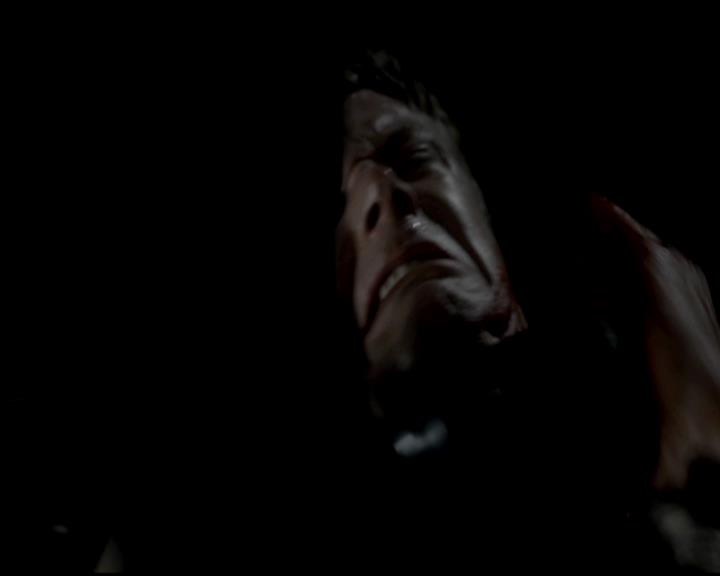 VampireDiariesWorld-dot-org_4x01GrowingPains1886.jpg VampireDiariesWorld-dot-org_4x01GrowingPains1886.jpg