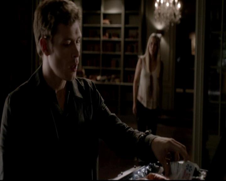 VampireDiariesWorld-dot-org_4x01GrowingPains2052.jpg