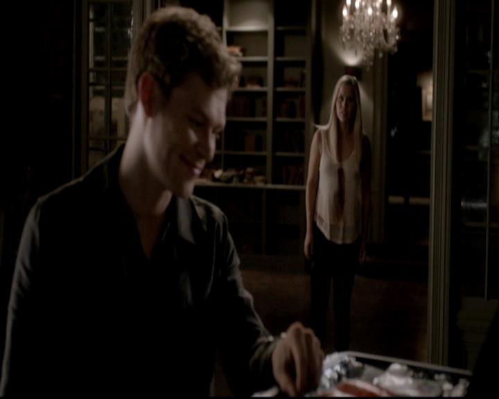 VampireDiariesWorld-dot-org_4x01GrowingPains2055.jpg