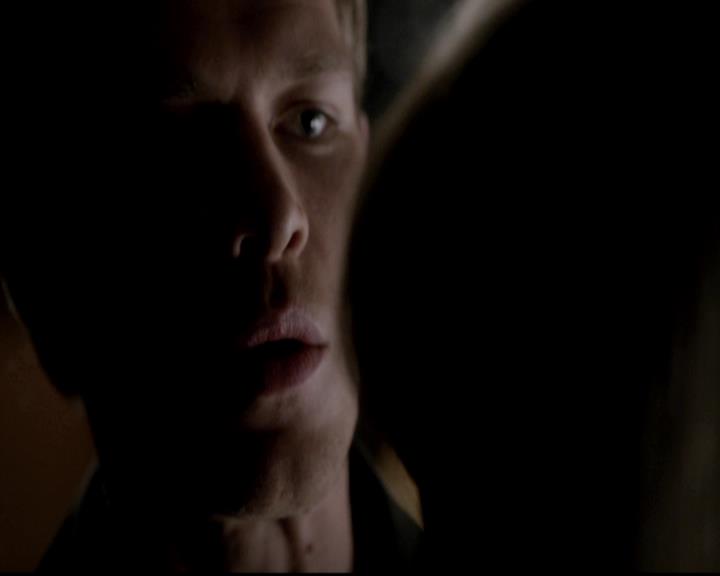 VampireDiariesWorld-dot-org_4x01GrowingPains2100.jpg VampireDiariesWorld-dot-org_4x01GrowingPains2100.jpg