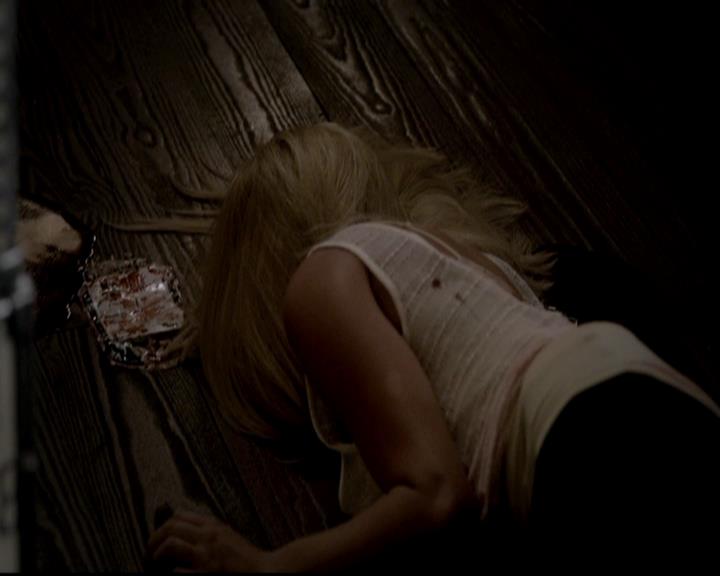 VampireDiariesWorld-dot-org_4x01GrowingPains2106.jpg