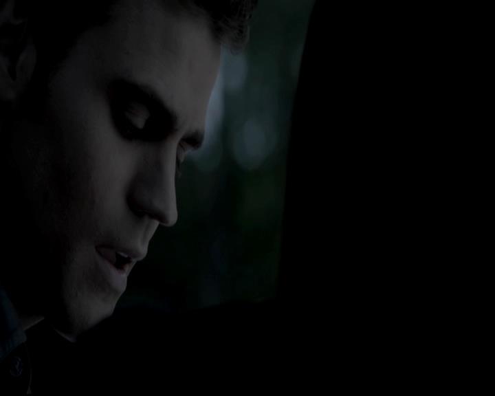 VampireDiariesWorld-dot-org_4x01GrowingPains2195.jpg
