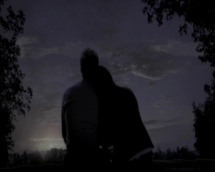 VampireDiariesWorld-dot-org_4x01GrowingPains2218.jpg