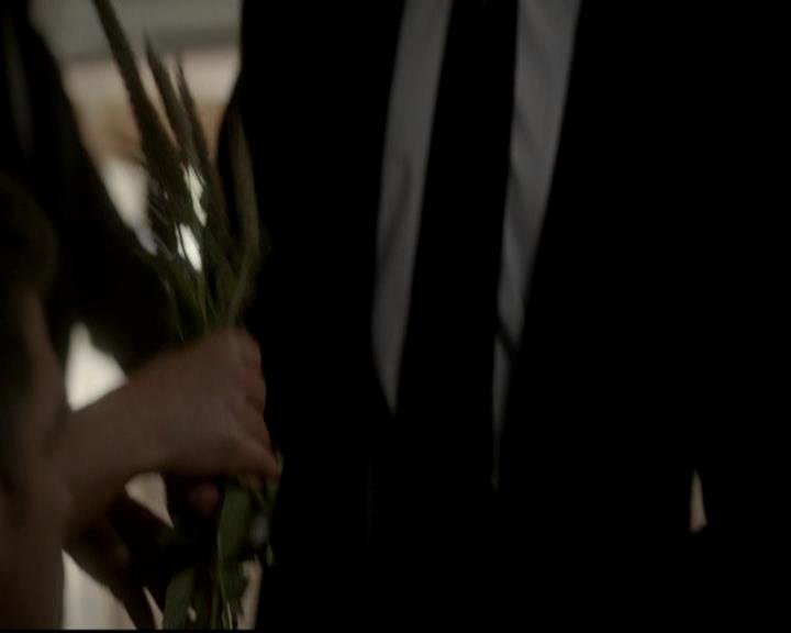 VampireDiariesWorld-dot-org_4x01GrowingPains2234.jpg