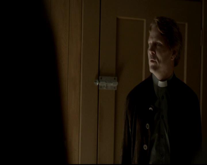 VampireDiariesWorld-dot-org_4x01GrowingPains2248.jpg